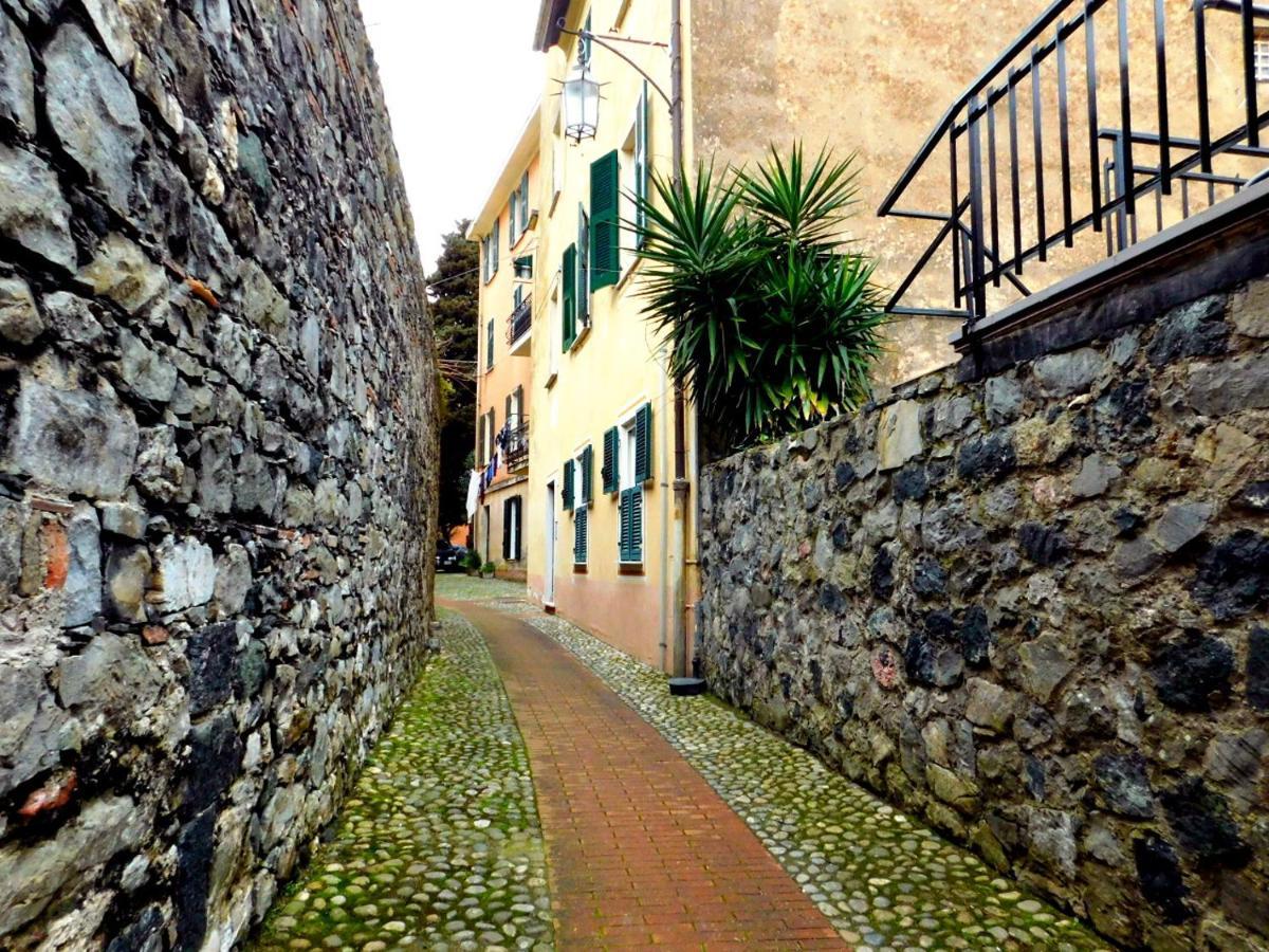 Bellissima Casa Nel Centro Storico!!! Apartment Levanto Exterior photo